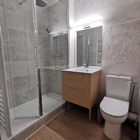 Appartement lumineux avec balcon et parking Cherbourg-en-Cotentin Extérieur photo