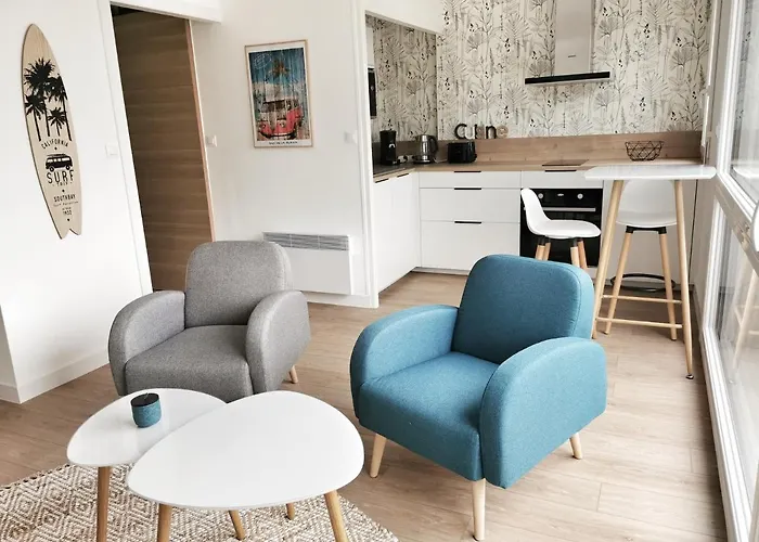 Appartement Lumineux Avec Balcon Et Parking
